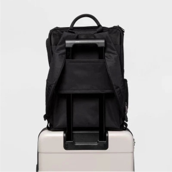 Open Story - Signature Pet Dog Carrier Backpack - Black NWT - Picture 4 of 8